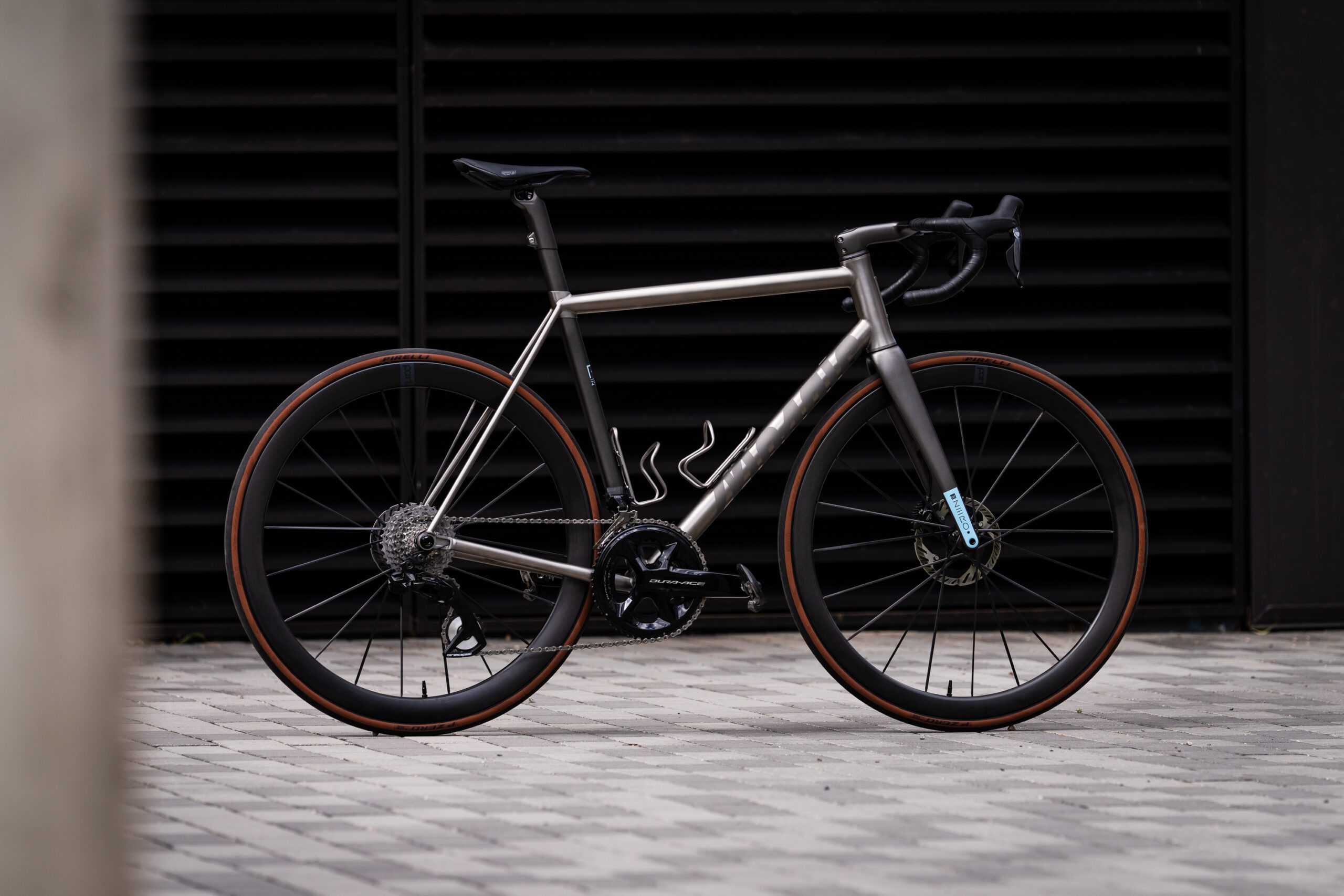 Mosaic RT-Zero Titanium Road Bike | Regroup