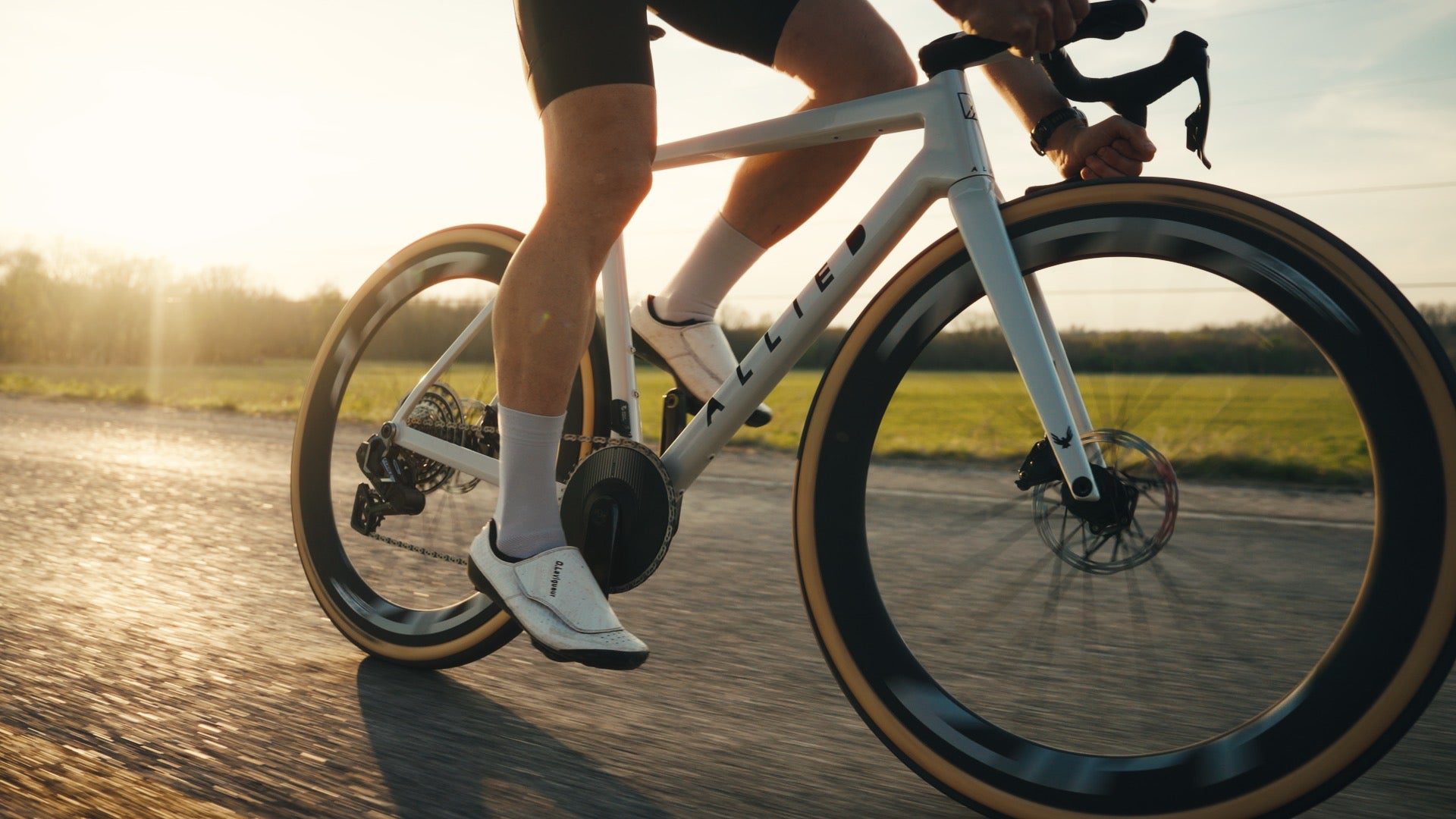 Allied Echo All-Road Bike | Start Your Build | Regroup